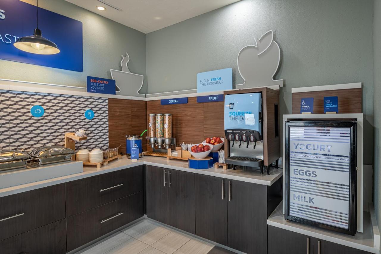 Express & N Waco Area - By Ihg Hotel 3*