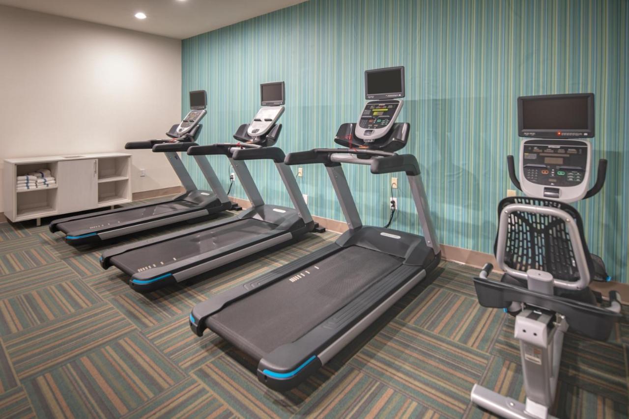 Express & N Waco Area - By Ihg