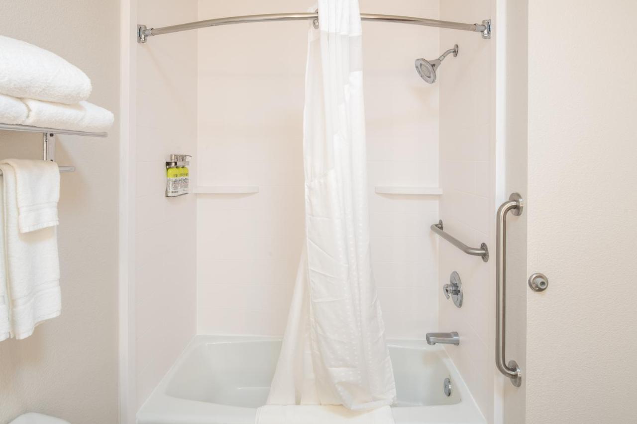 Express & N Waco Area - By Ihg Hotel West