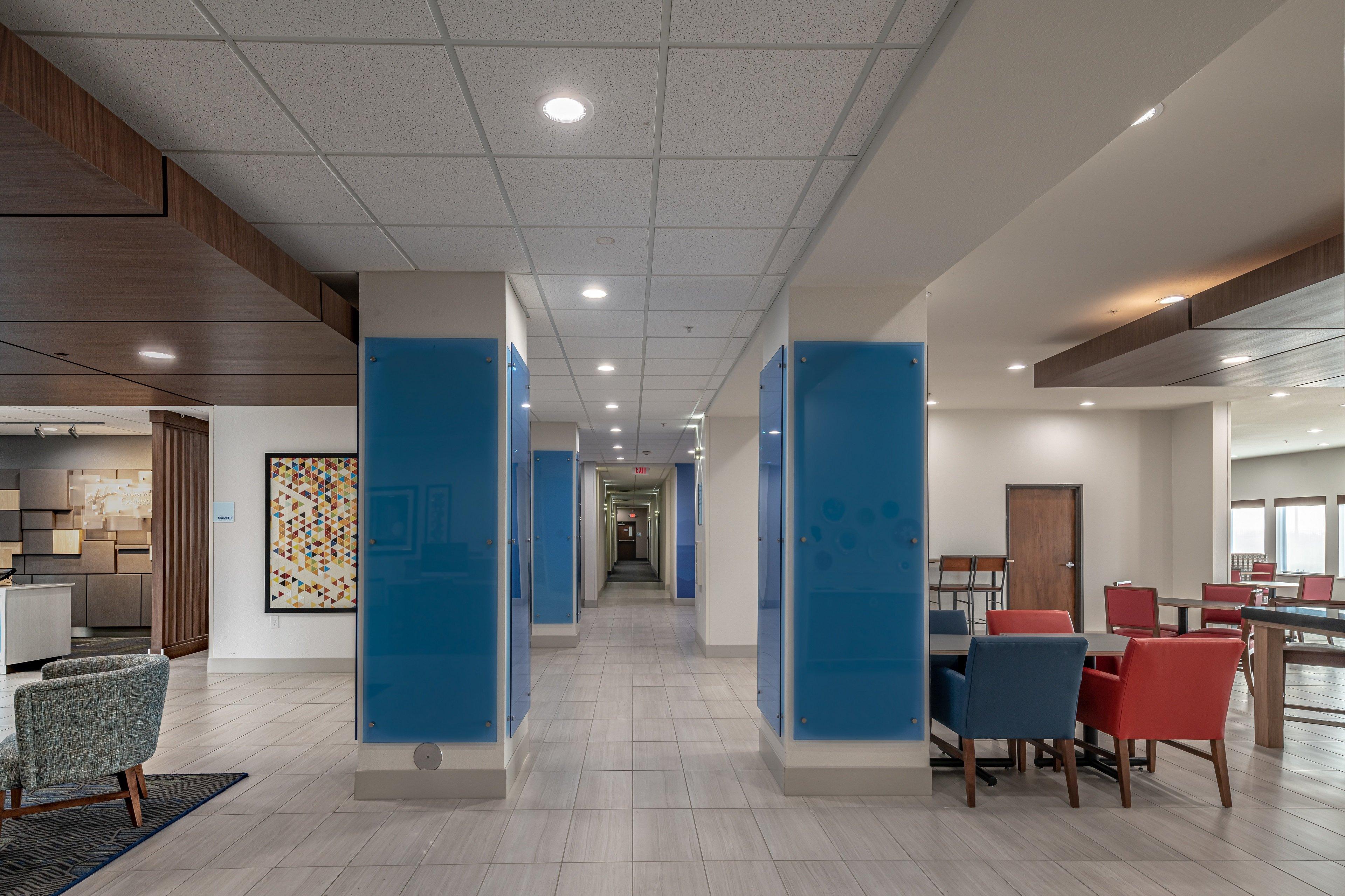 Express & N Waco Area - By Ihg